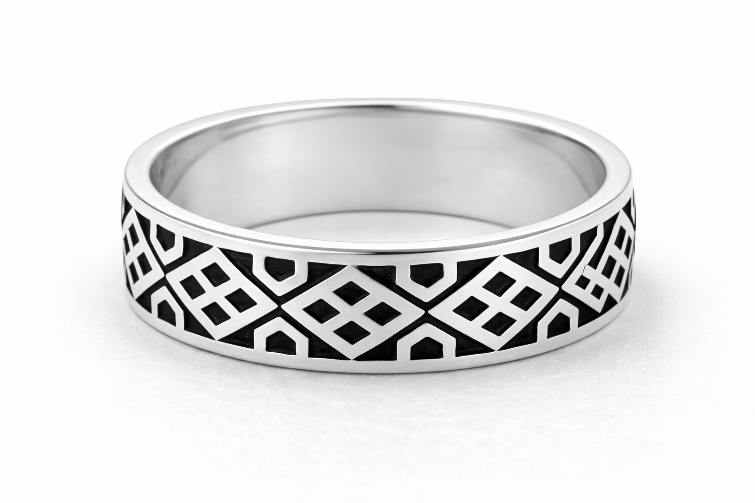 Men’s Sterling Silver Band Ring with Geometric Engraving